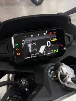 2025 CFMOTO 2025 CF Moto 675CC 675SR-R ABS Road NEBULA WHITE