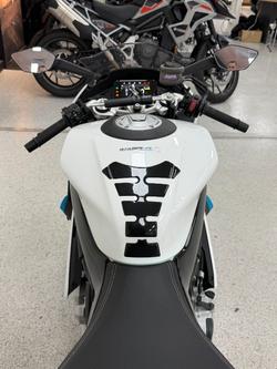 2025 CFMOTO 2025 CF Moto 675CC 675SR-R ABS Road NEBULA WHITE