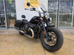 2023 BMW Motorrad R 18 CLASSIC Black