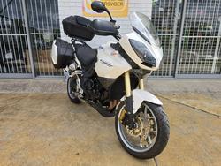 2010 Triumph TIGER 1050 White