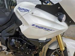 2010 Triumph TIGER 1050 White