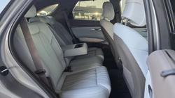 2024 Genesis GV70 3.5T SIGNATURE