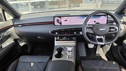 2025 Genesis GV70 3.5T SIGNATURE SPORT