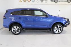 2022 Isuzu MU-X LS-T