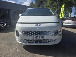 2022 Hyundai STARIA LOAD