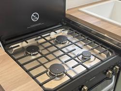 2025 New Age Caravans Manta Ray Mr16er Expedition My26