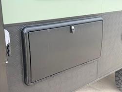 2025 New Age Caravans Manta Ray Mr16er Expedition My26