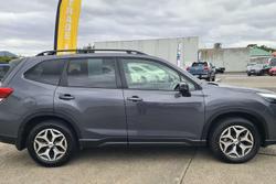 2024 Subaru Forester 2.5i