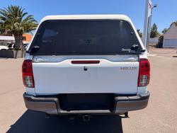 2020 Toyota Hilux SR