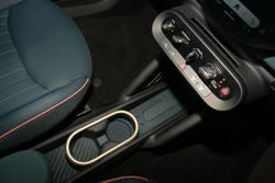 2024 MINI Aceman SE Favoured