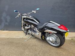 2012 Suzuki VZR 1800 BOULEVARD (M109R) BLACK