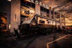 Legend Caravans Tycoon Slider 23' Slideout Luxury $182 990