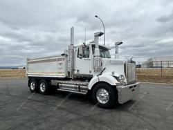 2021 Western Star 4800 Series 4800 FXC White
