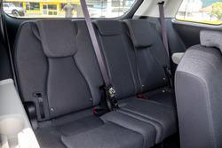 2021 Kia Carnival S