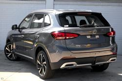 2025 MG ZS Essence Turbo