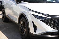 2025 Nissan QASHQAI Ti