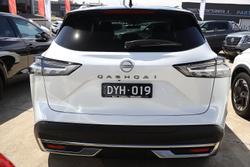 2025 Nissan QASHQAI Ti