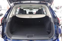 2025 Nissan X-TRAIL ST