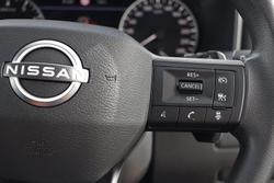 2025 Nissan X-TRAIL ST