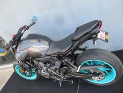 2022 Yamaha MT-07 LA (ABS) GREY/RED