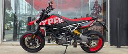 2022 DUCATI HYPERMOTARD 950 RVE RED