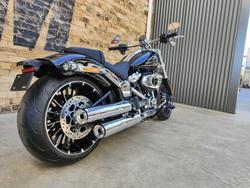2025 HARLEY-DAVIDSON BREAKOUT 117 (FXBR) ROAD BLACK