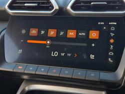 2025 MG ZS Essence Turbo