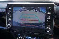 2021 Toyota Hilux SR5