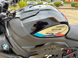 2025 BMW Motorrad S 1000 R Black
