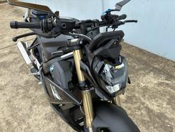 2025 BMW Motorrad S 1000 R Black