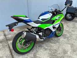 2024 Kawasaki NINJA 500 ANNIVERSARY Green
