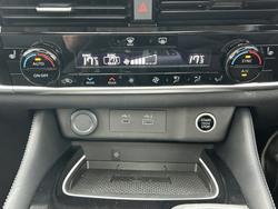 2025 Nissan X-TRAIL TI