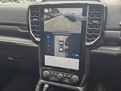 2025 Ford Everest Platinum