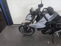 2024 Suzuki GSX-8S GREY
