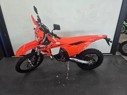 2025 Ktm 150 EXC Orange