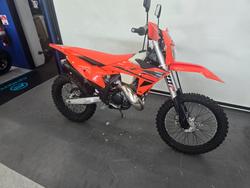 2025 Ktm 150 EXC Orange