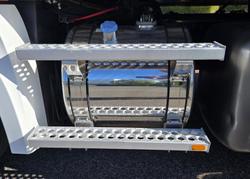 2021 Freightliner Cascadia WHITE