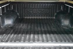 2017 Isuzu D-MAX LS-U