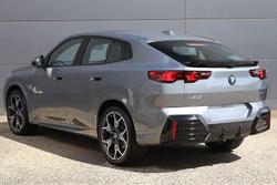 2024 BMW iX2 eDrive20 M Sport