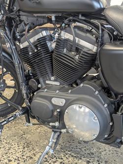 2016 Harley-Davidson Iron 883 (XL883N) Sportster Black