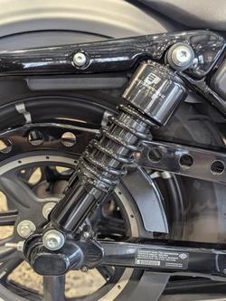 2016 Harley-Davidson Iron 883 (XL883N) Sportster Black