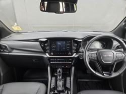 2025 Isuzu MU-X LS-T