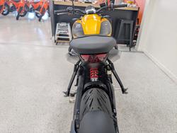 2026 Triumph 2026 Triumph 660CC Trident LAMS Yellow