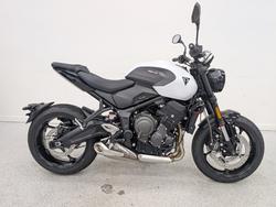 Triumph 2026 Triumph 660CC Trident Lams