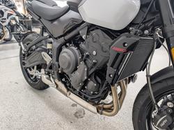 2026 Triumph 2026 Triumph 660CC Trident LAMS White