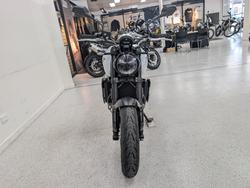 2026 Triumph 2026 Triumph 660CC Trident LAMS White