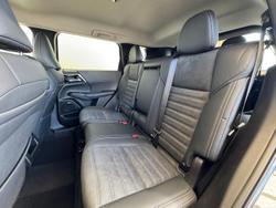 2025 Mitsubishi Outlander Aspire