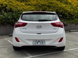 2013 Hyundai i30 Premium GD Creamy White