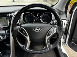 2013 Hyundai i30 Premium GD Creamy White
