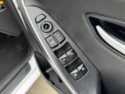 2013 Hyundai i30 Premium GD Creamy White